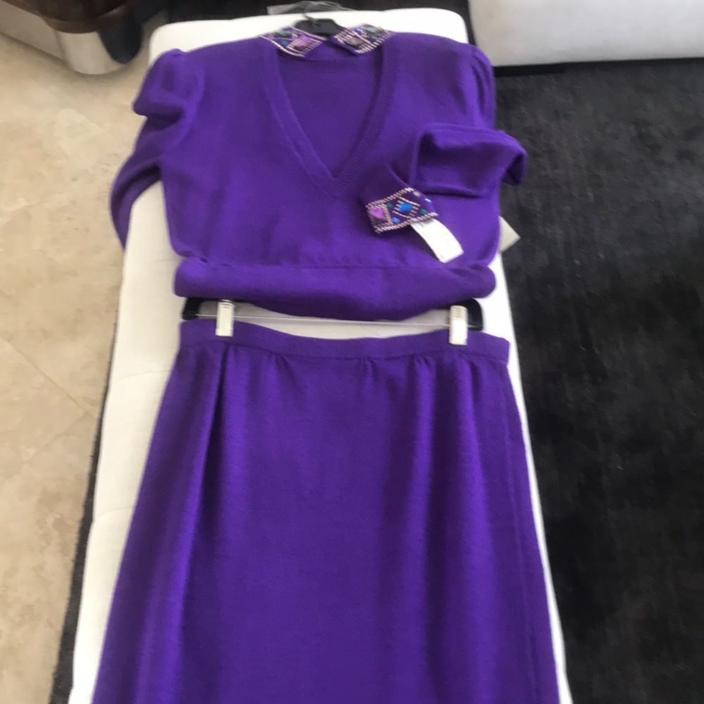 Saint John 2 piece